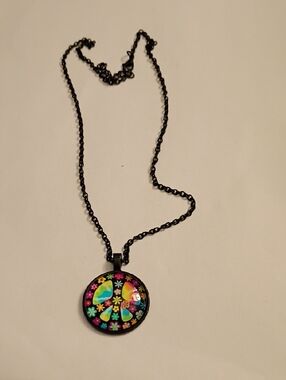 Black Chain Necklace with Colorful Peace-Flower Pendant